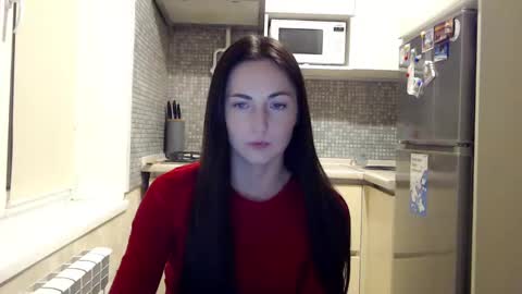 Snapshot of alinajames1 chatting on 18, 2, 2025 alinajames1 online show from 18, 2, 2025