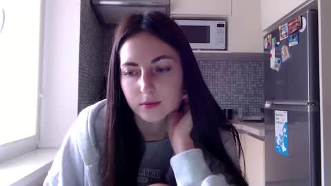Snapshot of alinajames1 chatting on 2, 3, 2025 alinajames1 online show from 2, 3, 2025