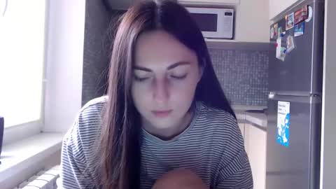 Snapshot of alinajames1 chatting on 5, 3, 2025 alinajames1 online show from 5, 3, 2025