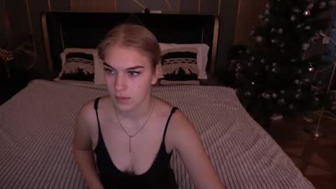 Snapshot of alinalemon chatting on 15, 1, 2026 Alina online show from 15, 1, 2026