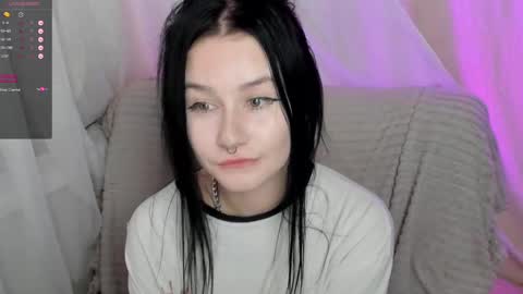 Aline Greeeen online show from 27, 2, 2025