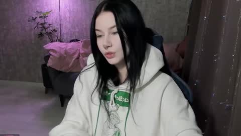 Aline Greeeen online show from 14, 9, 2025