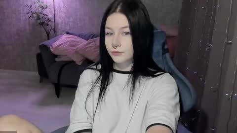 Aline Greeeen online show from 24, 10, 2025