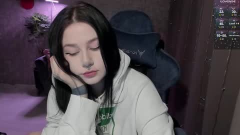 Aline Greeeen online show from 1, 3, 2026