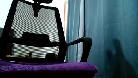 alinslut online show from 20, 5, 2026