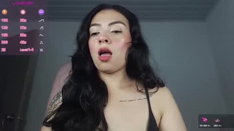 Alejandra online show from 5, 10, 2025