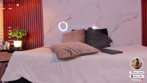 Snapshot of alisa_roldan chatting on 9, 1, 2025 online show from 9, 1, 2025