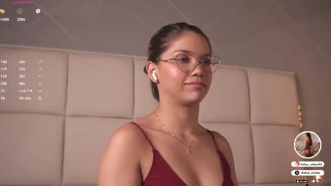 Snapshot of alisa_roldan chatting on 4, 3, 2025 online show from 4, 3, 2025