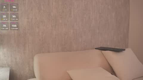 Snapshot of alisa_roldan chatting on 19, 6, 2026 online show from 19, 6, 2026