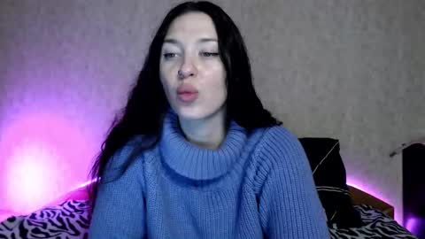 alisaadoll online show from 3, 11, 2025