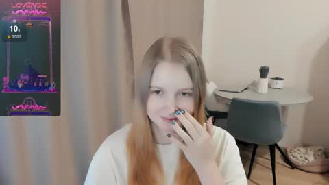 Snapshot of alisha_ley chatting on 4, 3, 2025 Alya online show from 4, 3, 2025