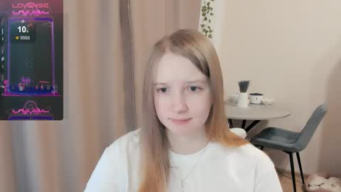 Snapshot of alisha_ley chatting on 12, 10, 2025 Alya online show from 12, 10, 2025