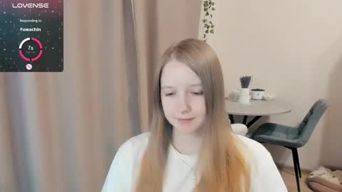 Snapshot of alisha_ley chatting on 17, 10, 2025 Alya online show from 17, 10, 2025