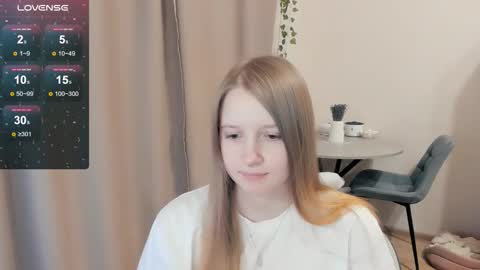 Snapshot of alisha_ley chatting on 23, 10, 2025 Alya online show from 23, 10, 2025