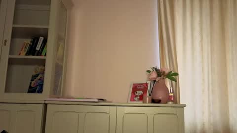 Alisia online show from 26, 4, 2026