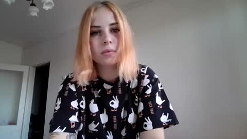 Alisa online show from 20, 9, 2025