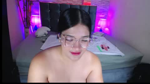 Snapshot of alison_girl22 chatting on 23, 4, 2026 Alison online show from 23, 4, 2026
