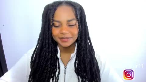 Snapshot of alison_ker chatting on 25, 11, 2025 Sofias house online show from 25, 11, 2025