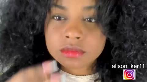 Snapshot of alison_ker chatting on 17, 12, 2025 Sofias house online show from 17, 12, 2025