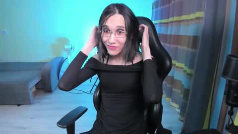 Snapshot of alison_marlowe chatting on 16, 2, 2026 Alison online show from 16, 2, 2026