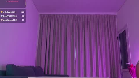 Snapshot of alison_miller9 chatting on 10, 11, 2025 Alison online show from 10, 11, 2025