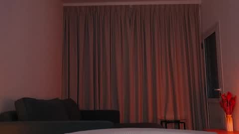 Alison  online show from 4, 12, 2025