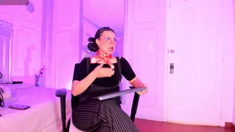 Alison Fishert online show from 15, 1, 2026