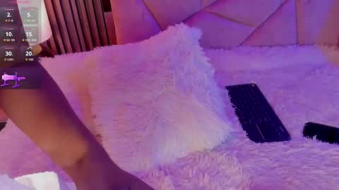 Alisse Miller online show from 28, 9, 2025