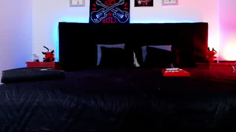 Snapshot of alisse_moore chatting on 1, 7, 2026 Alisse online show from 1, 7, 2026