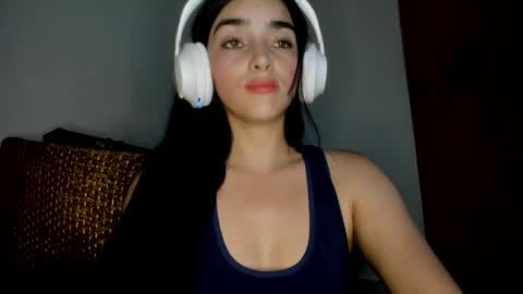 Snapshot of alisson369_ chatting on 27, 4, 2026 Alisson369 online show from 27, 4, 2026
