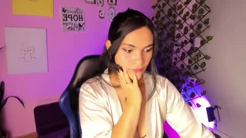 alisson_evans__ online show from 11, 11, 2025