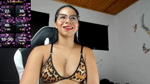 Snapshot of alisson_hoffman05 chatting on 21, 2, 2025 Alisson hoffman05 online show from 21, 2, 2025