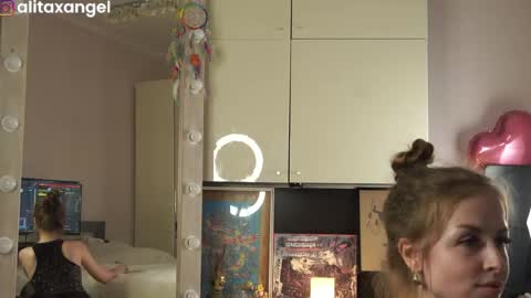 Snapshot of alitaangel_ chatting on 29, 5, 2026 A L I T A online show from 29, 5, 2026