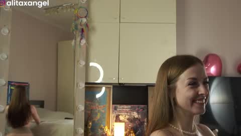 Snapshot of alitaangel_ chatting on 30, 5, 2026 A L I T A online show from 30, 5, 2026