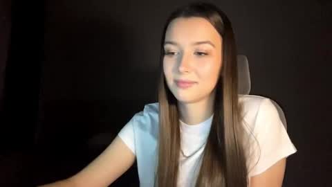 Annie online show from 27, 11, 2025