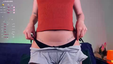 Snapshot of alivialovely chatting on 7, 10, 2025 Alivia online show from 7, 10, 2025