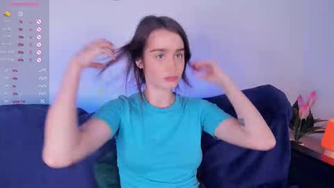 Snapshot of alivialovely chatting on 11, 10, 2025 Alivia online show from 11, 10, 2025