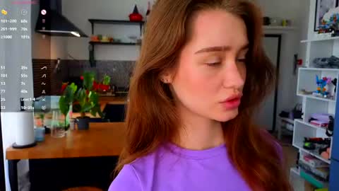 Snapshot of aliviawithlove chatting on 17, 6, 2026 Alivia online show from 17, 6, 2026