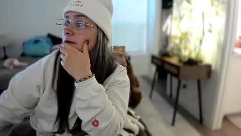 alix_valentine online show from 14, 11, 2025