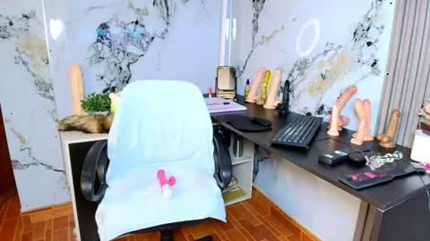 Alix online show from 20, 6, 2026