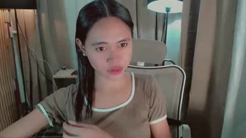 Snapshot of aliyahfoxs chatting on 31, 5, 2026 ALIYAH SOO online show from 31, 5, 2026