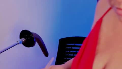 Aliyahs stone online show from 15, 11, 2025