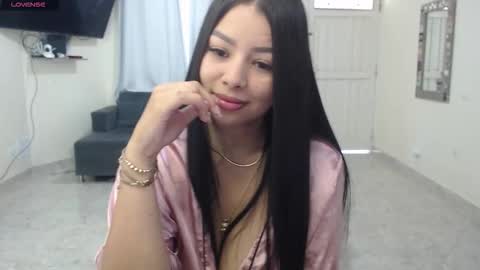 alizee_rae online show from 7, 11, 2025