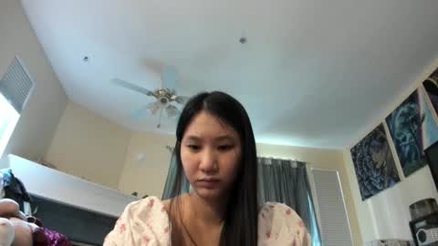 Alize Zaide online show from 21, 9, 2025