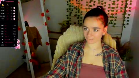 Snapshot of allana_dream chatting on 13, 10, 2025 Allana online show from 13, 10, 2025