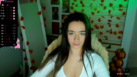 Snapshot of allana_dream chatting on 26, 10, 2025 Allana online show from 26, 10, 2025