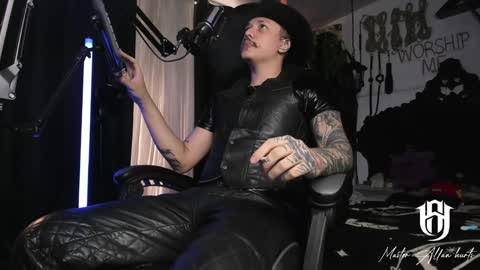   online show from 4, 1, 2025