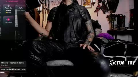 Snapshot of allanhurtss chatting on 25, 4, 2026 online show from 25, 4, 2026