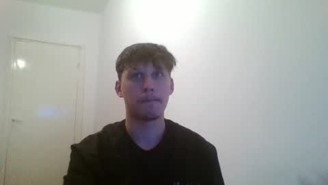 Snapshot of alldickshere chatting on 17, 11, 2025 alldickshere online show from 17, 11, 2025