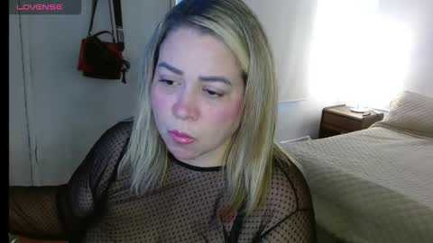 Snapshot of allegra_ferragamo chatting on 29, 10, 2025 Ale online show from 29, 10, 2025